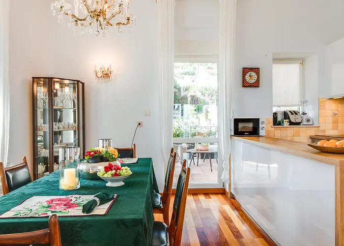 Design Camellia Опатия