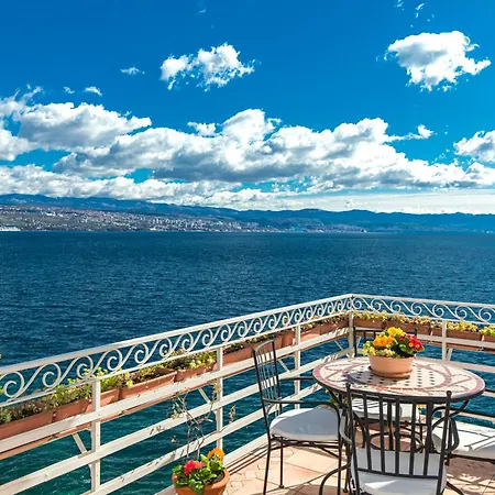 Design Camellia * Opatija