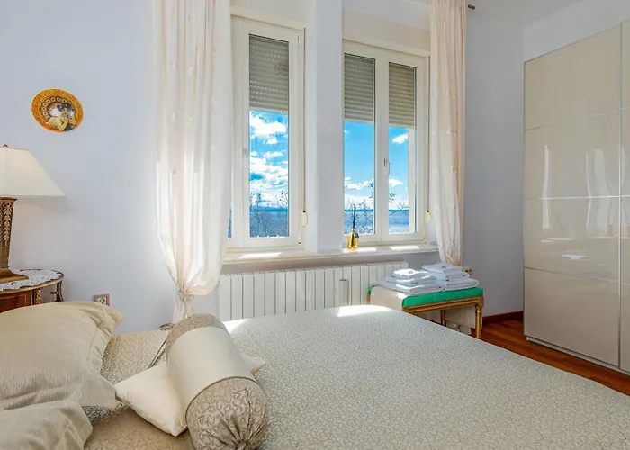 Appartement Design Camellia